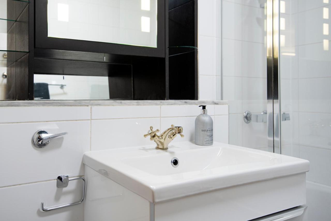 Large And Central 2 Bed Λονδίνο Εξωτερικό φωτογραφία